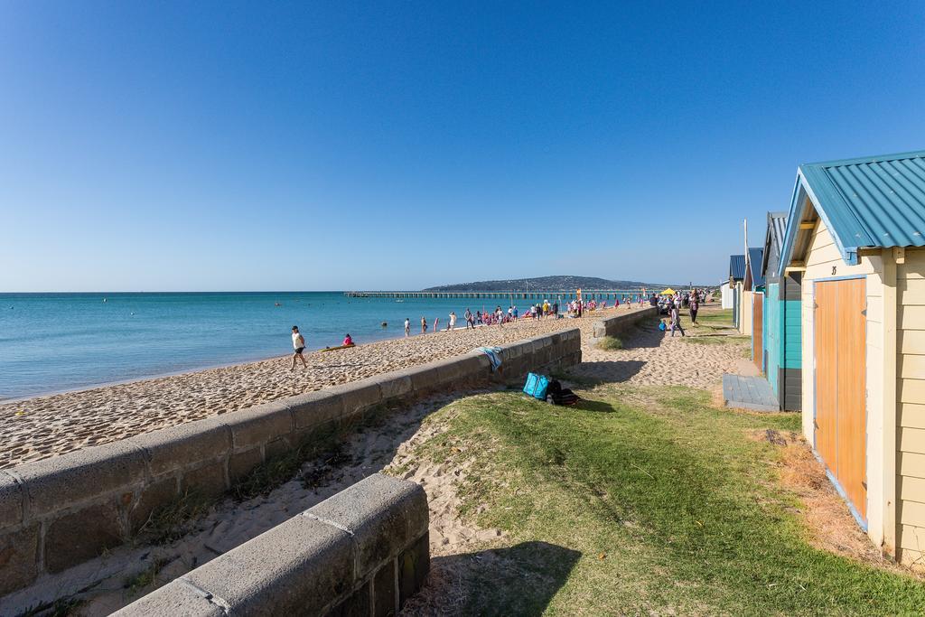 Seaside Apartment Getaway Dromana Buitenkant foto